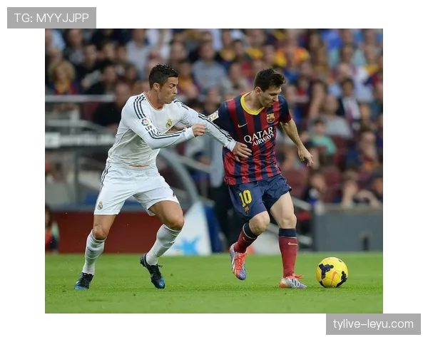 梅西与C罗历史数据大比拼：谁才是真正的足坛传奇？