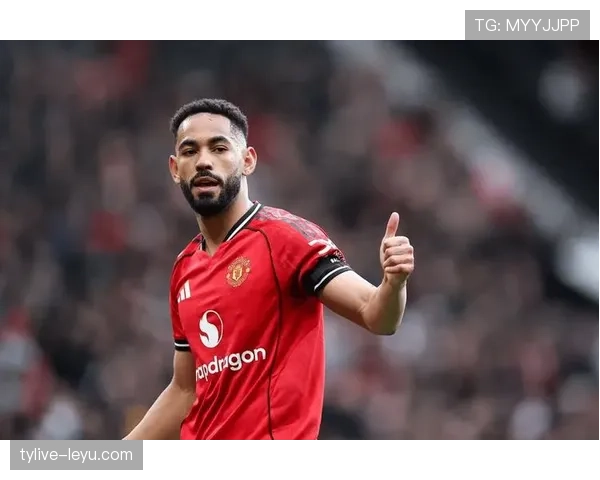 曼联红魔风暴席卷:新帅战术引爆内部冲突,争冠之路迷雾重重,关键球员依赖症成致命弱点! 曼联红魔风暴席卷:新帅战术引爆内部冲突,争冠之路迷雾重重,关键球员依赖症成致命弱点!